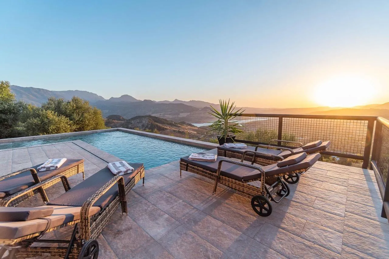 Villa Fahrenheit El Gastor