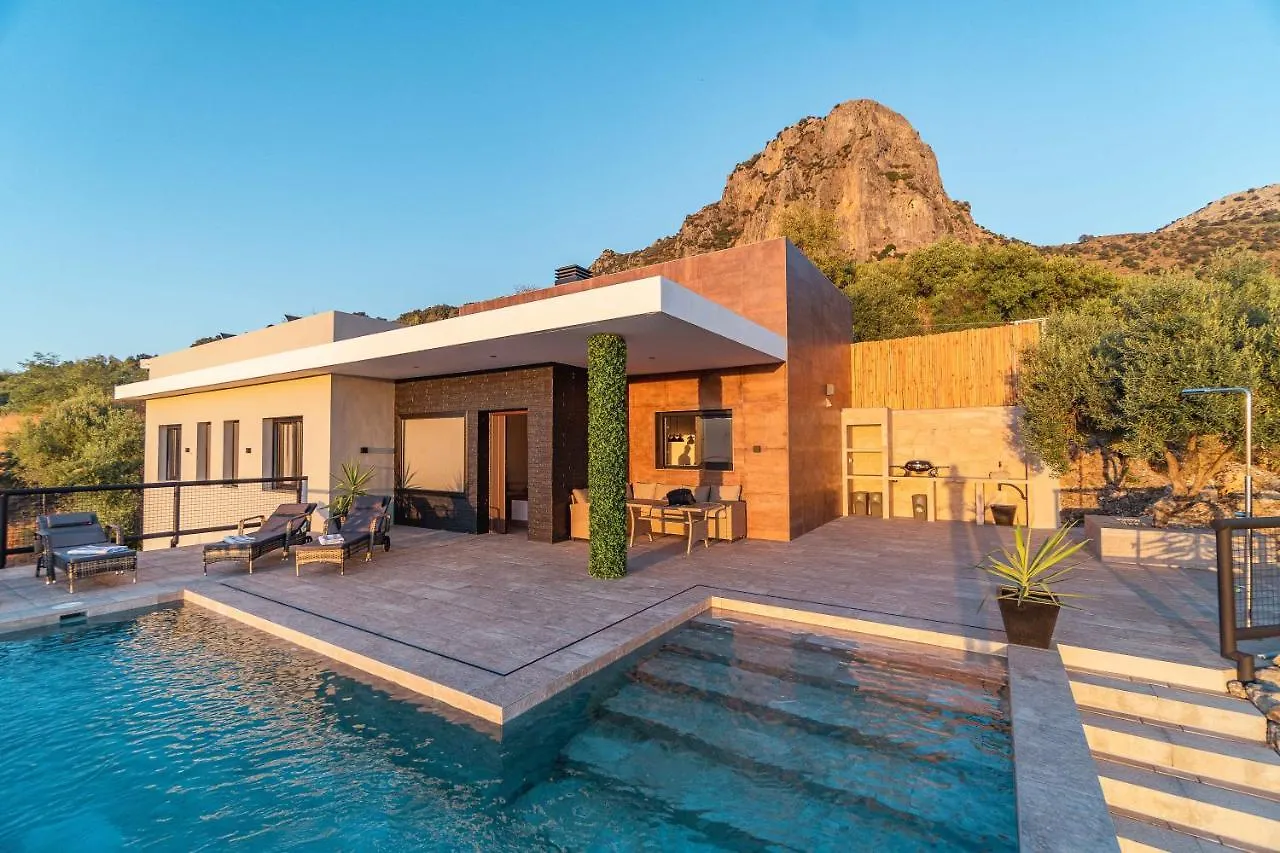 Villa Fahrenheit El Gastor 0*,  İspanya